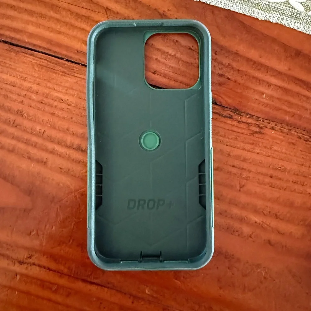 Otterbox Forest Greene iPhone 15 Max Phone Case Drop Shock Proof Minimal Wear